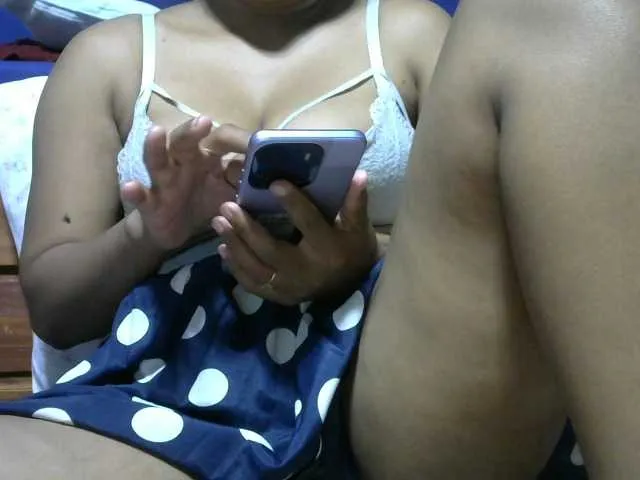 Live sex webcam photo for Harmalie #291100675