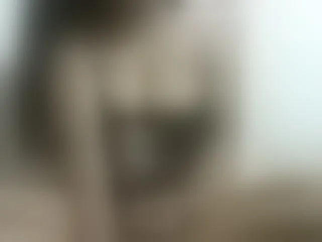 Live sex webcam photo for Harmalie #292344010