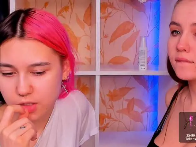 Live sex webcam photo for HarmonLydia #273140750