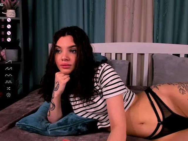Live sex webcam photo for HarmonySoul #277271664
