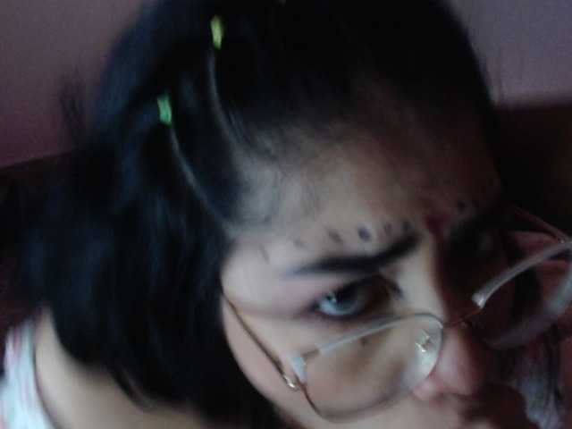 Live sex webcam photo for HarperandLiam #272112932