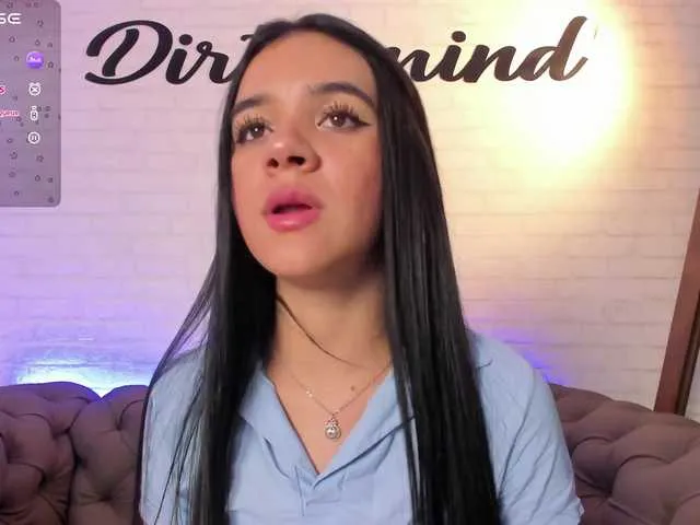 Live sex webcam photo for Harperfinn #289692392