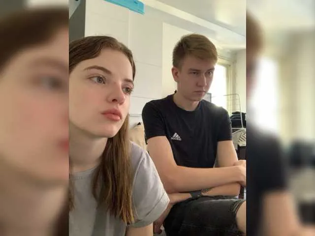 Live sex webcam photo for Harricum #276333129