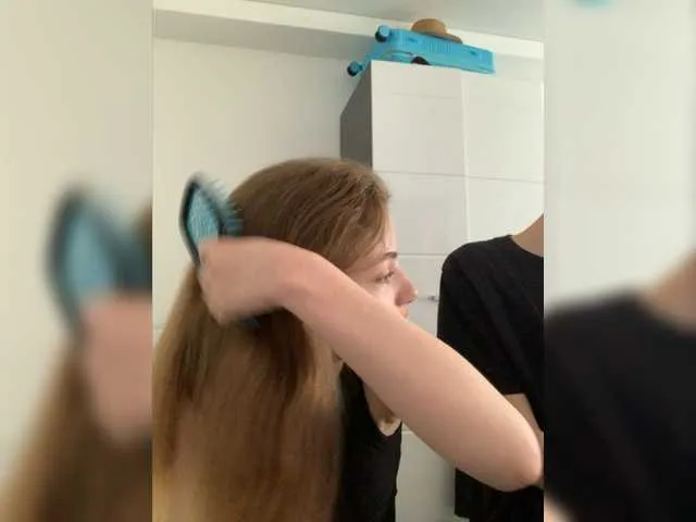 Live sex webcam photo for Harricum #276367736