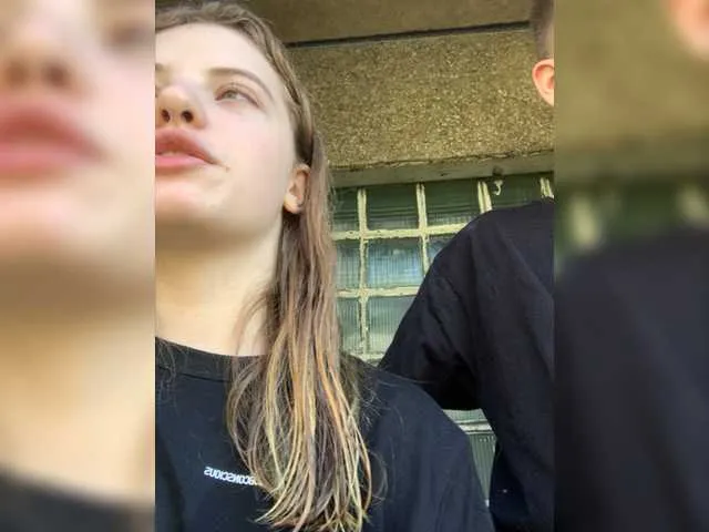 Live sex webcam photo for Harricum #276466139