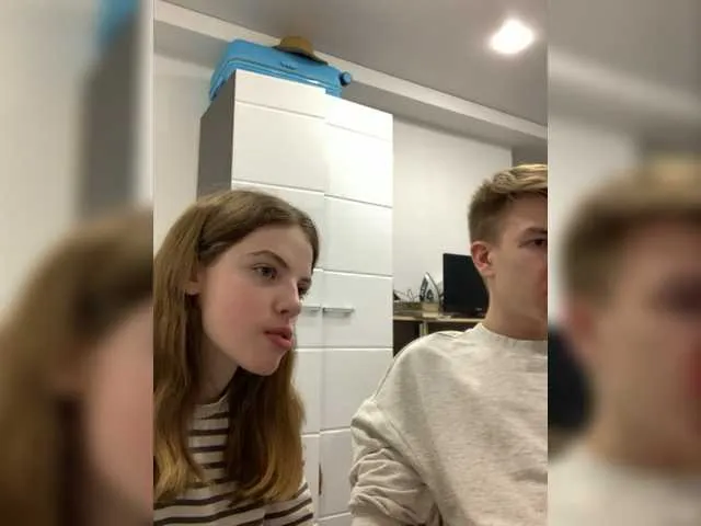 Live sex webcam photo for Harricum #276612970