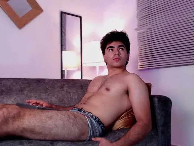 Live sex webcam photo for HarryKravitz #275970137