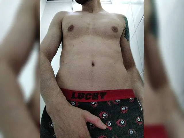 Live sex webcam photo for HarryPotter2391 #278185828