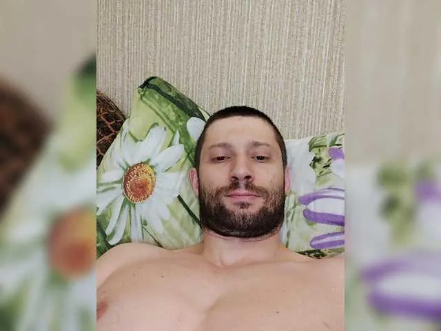 Live sex webcam photo for HarryPotter2391 #278228447