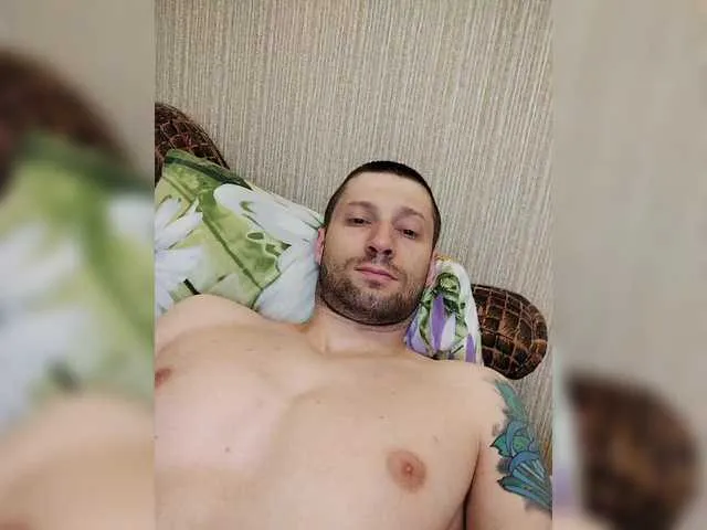 Live sex webcam photo for HarryPotter2391 #284735093