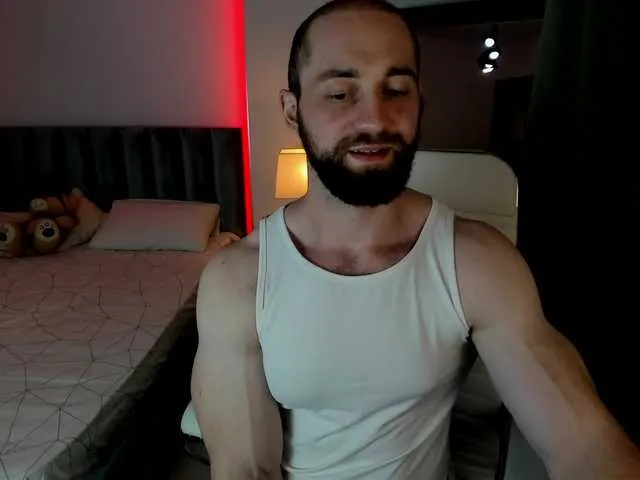 Live sex webcam photo for HarveyStone #276811701