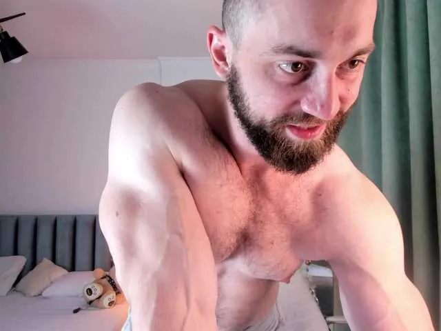 Live sex webcam photo for HarveyStone #276963903