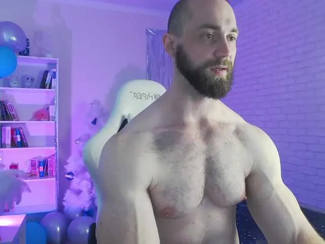 Live sex webcam photo for HarveyStone #276982411