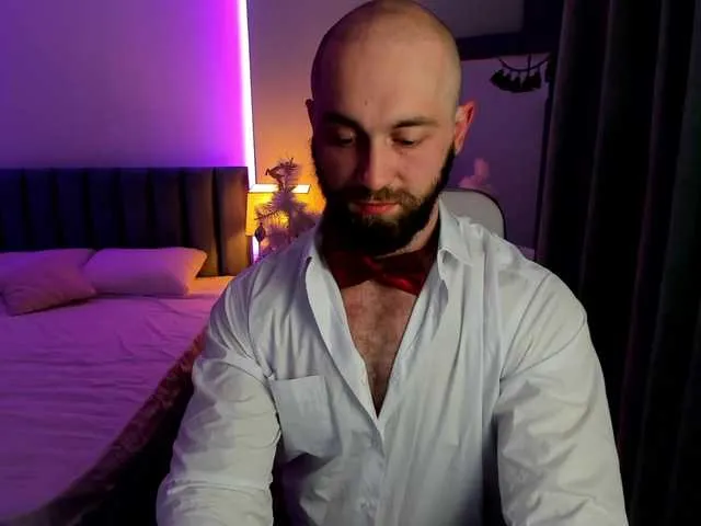 Live sex webcam photo for HarveyStone #277012554