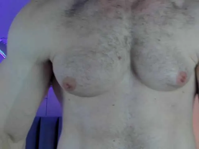 Live sex webcam photo for HarveyStone #277298112