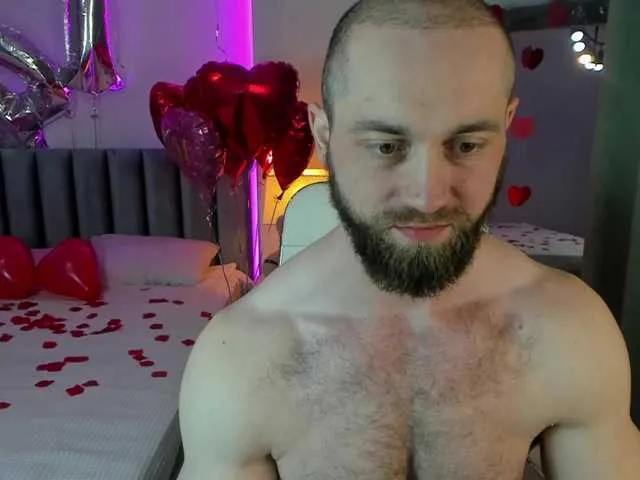 Live sex webcam photo for HarveyStone #277327827