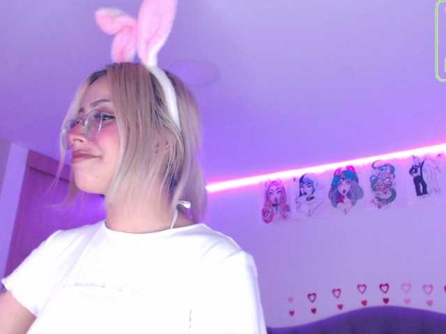 Live sex webcam photo for HateFulBunny #272672172