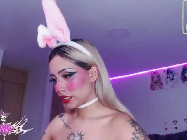 Live sex webcam photo for HateFulBunny #272876574