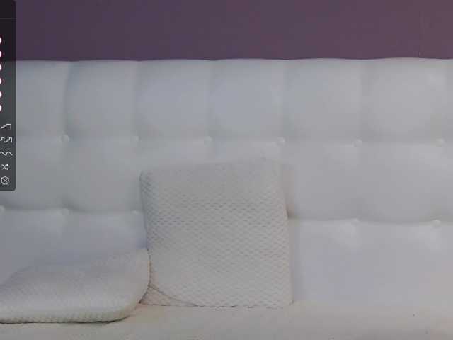 Live sex webcam photo for Hator #276862206