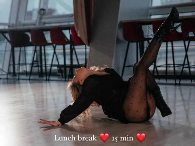 Live sex webcam photo for Hator #290375254