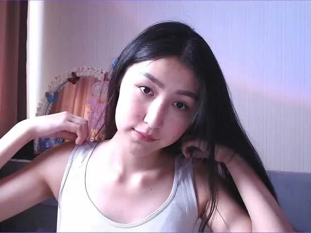 Live sex webcam photo for HatumiSou #288044564
