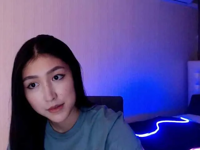 Live sex webcam photo for HatumiSou #288044582