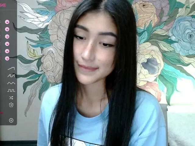 Live sex webcam photo for HatumiSou #288044591