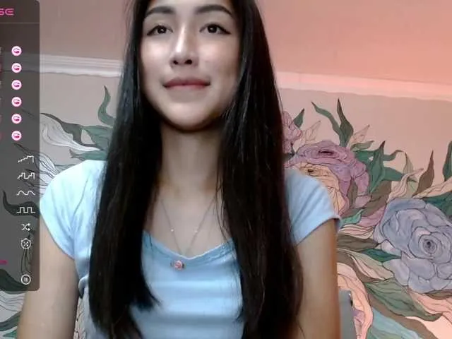 Live sex webcam photo for HatumiSou #288044593