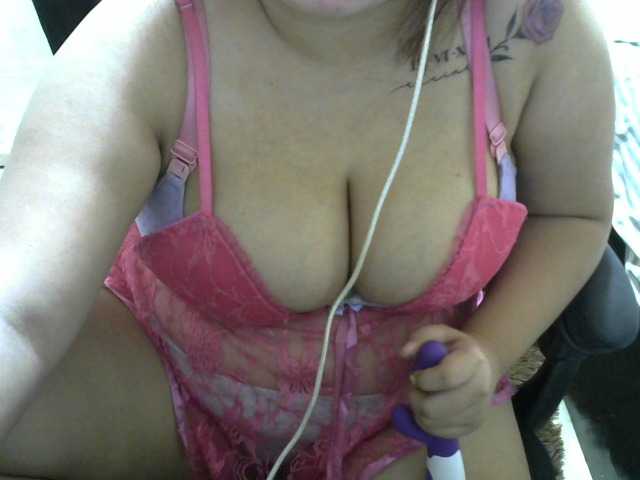 Live sex webcam photo for Havesomefun1 #272023654