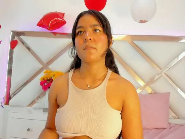 Live sex webcam photo for HayamiKioto #290571026