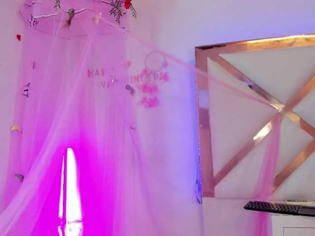 Live sex webcam photo for HayamiKioto #290725679