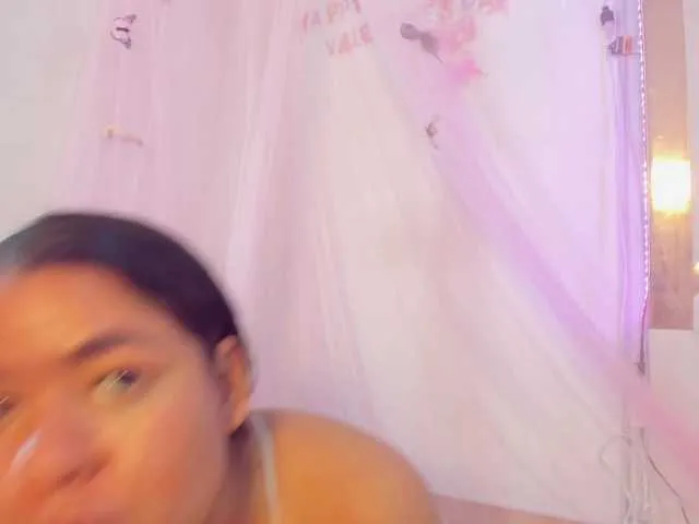 Live sex webcam photo for HayamiKioto #290985696