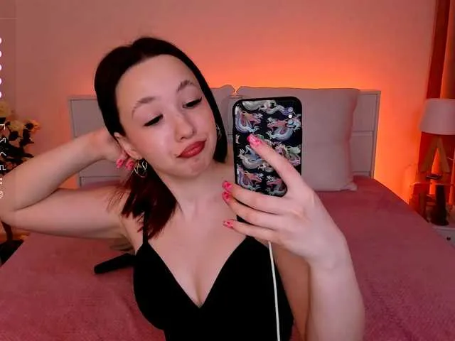 Live sex webcam photo for HayleFireHot #277500702