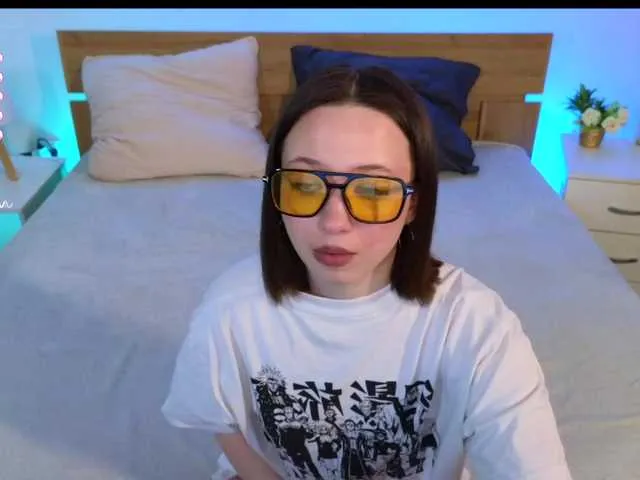 Live sex webcam photo for HayleFireHot #290763463