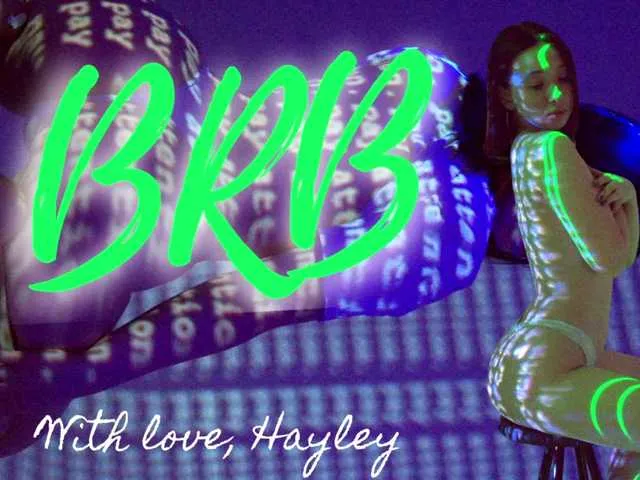 Live sex webcam photo for HayleFireHot #290894616