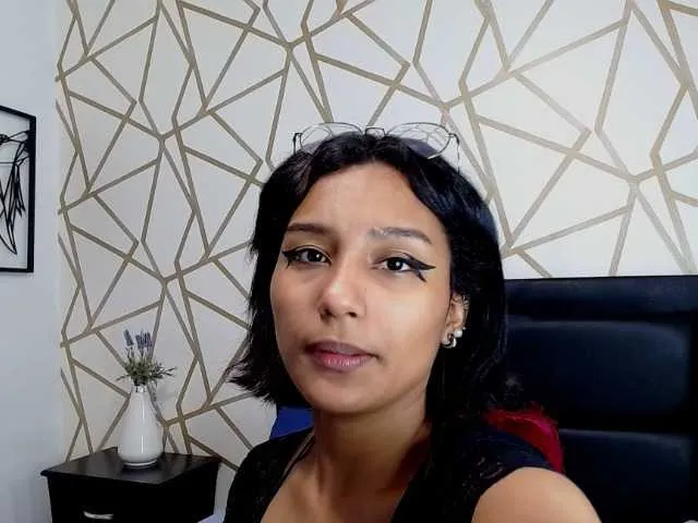 Live sex webcam photo for HaylieBirl #274611711