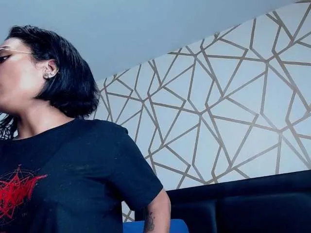 Live sex webcam photo for HaylieBirl #274634493