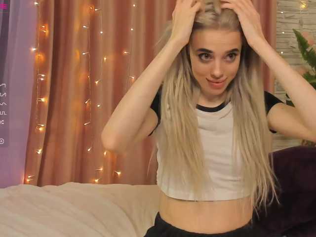 Live sex webcam photo for HazelPerse #272947011