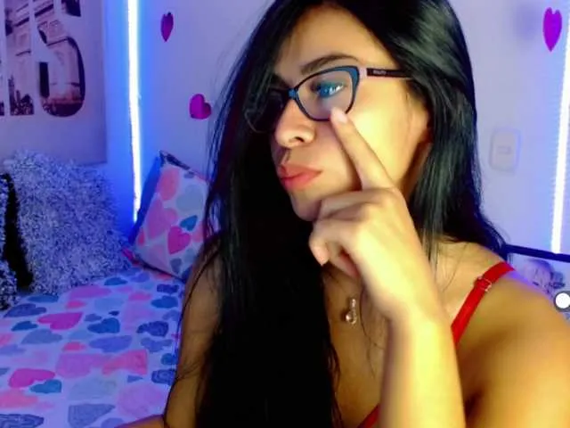 Live sex webcam photo for Hazelgs #272214348