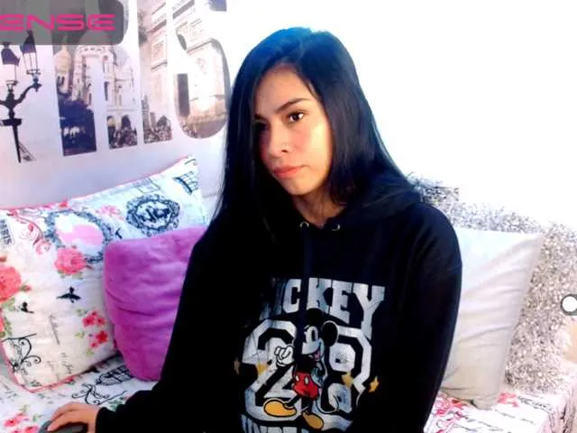 Live sex webcam photo for Hazelgs #273203755