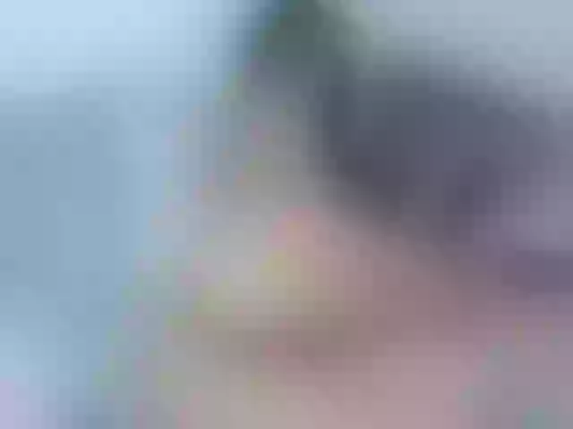 Live sex webcam photo for Hazelgs #273936391