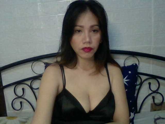 Live sex webcam photo for HeartRoxy #276669485