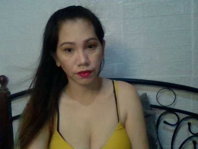 Live sex webcam photo for HeartRoxy #276803399