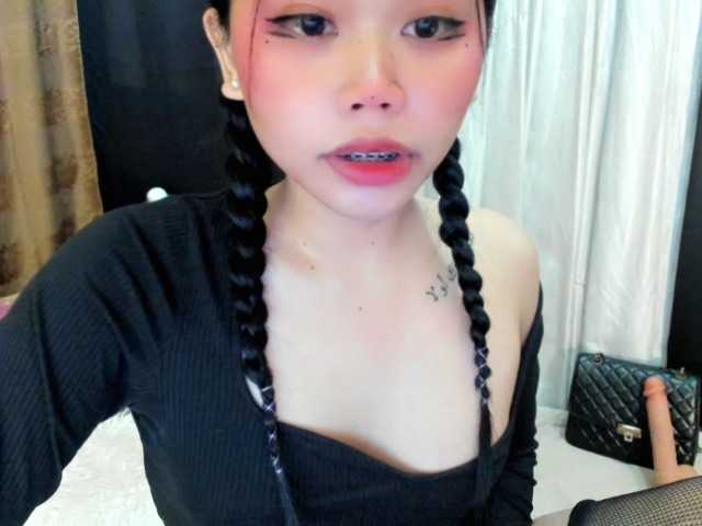 Live sex webcam photo for HeavenlyAshleyxx #275569437