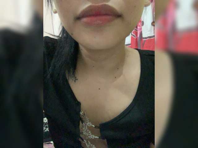 Live sex webcam photo for HeavenlyAshleyxx #276482183