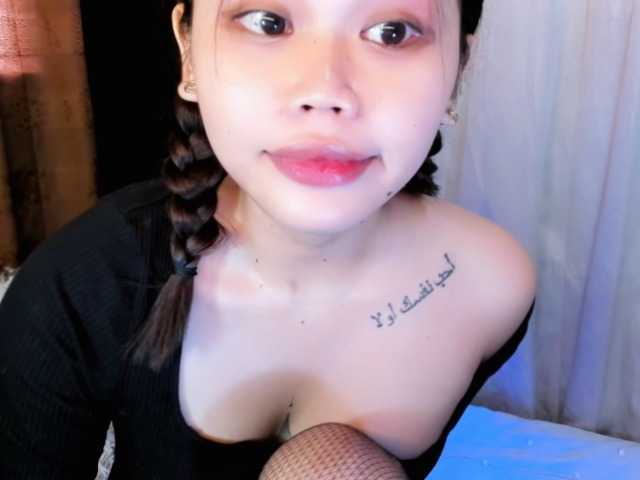 Live sex webcam photo for HeavenlyAshleyxx #277494302