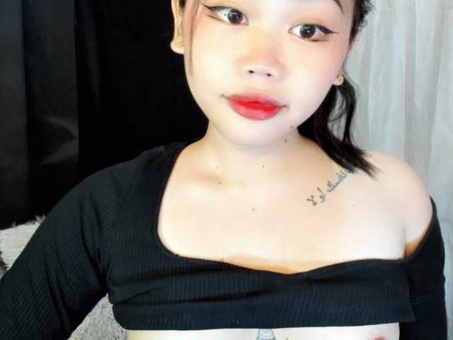 Live sex webcam photo for HeavenlyAshleyxx #277707584