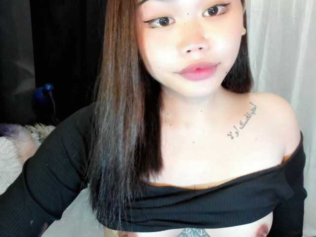 Live sex webcam photo for HeavenlyAshleyxx #277732857