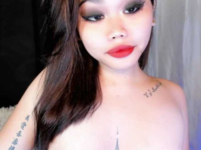 Live sex webcam photo for HeavenlyAshleyxx #277780320