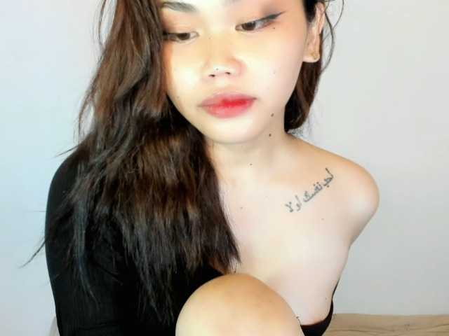 Live sex webcam photo for HeavenlyAshleyxx #277864684